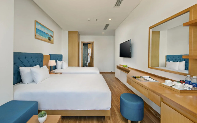 Seashore Hotel & Apartment