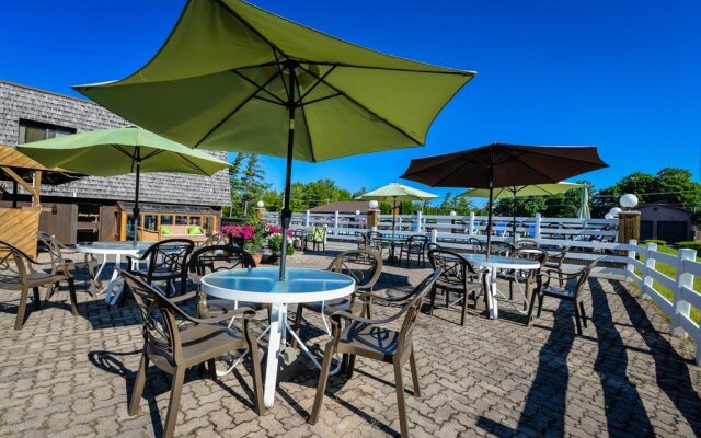 The June Motel Sauble Beach