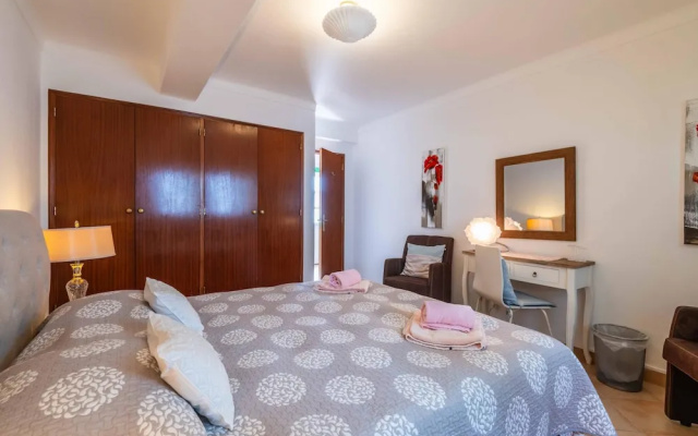 Villa Glamour by Portucasa