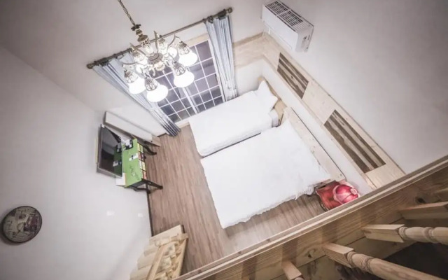 Jeju Ppalkanpungcha Pension