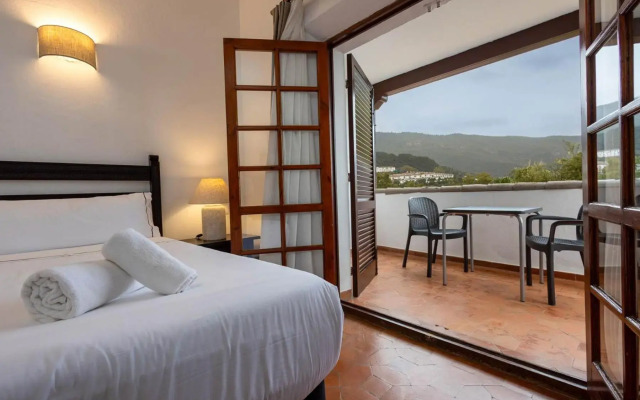 TUGASA Hotel Las Truchas