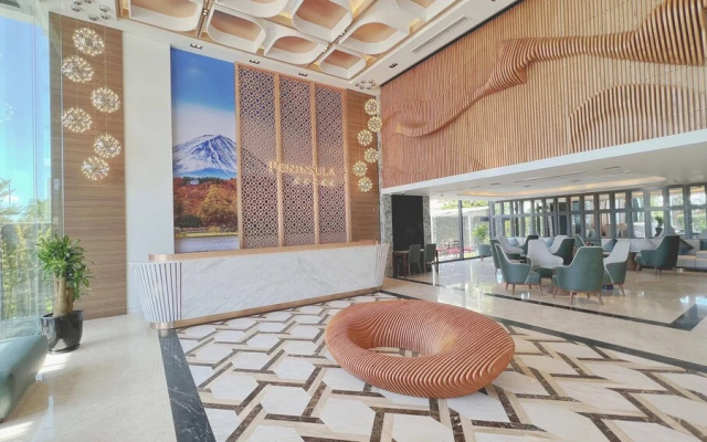 Peninsula Hotel Danang