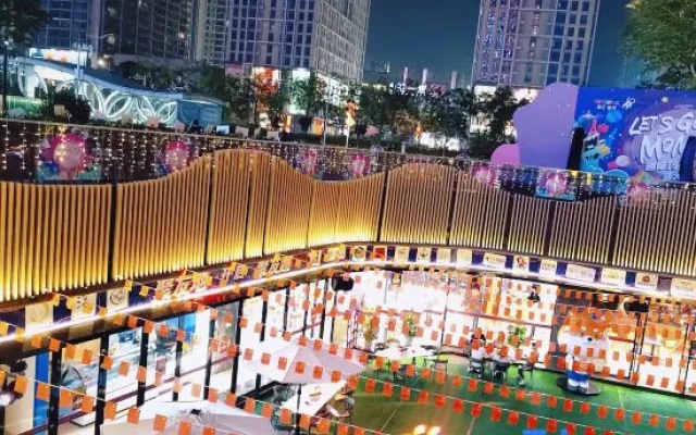 Dongguan Yifeng Hotel (Guomao Center Store, Citizen Center Metro Station) – Outside – Dongguan