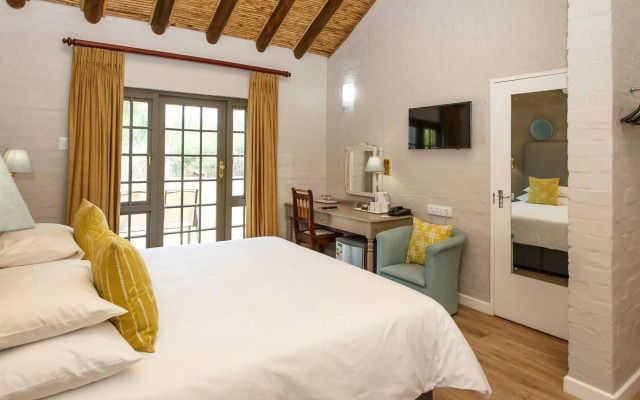 Protea Hotel by Marriott Oudtshoorn Riempie Estate