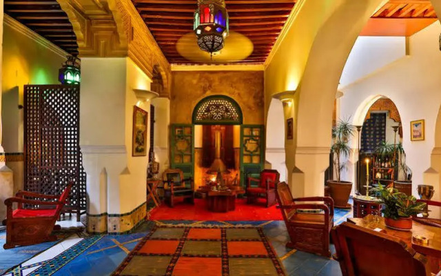 Riad Moucharabieh