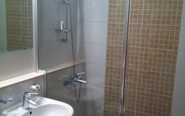 Ханжин Навои Комплекс