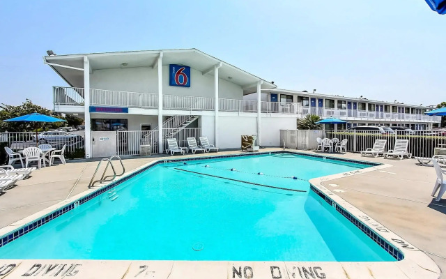 Motel 6 Sunnyvale, CA - South