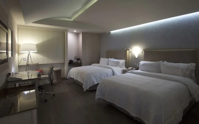 Holiday Inn Express Mexico - Toreo
