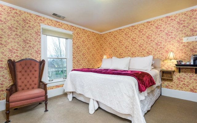 Abigail’s Bed & Breakfast Inn