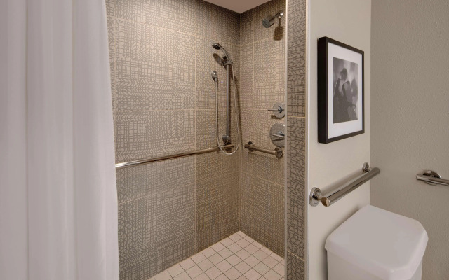 Embassy Suites by Hilton San Rafael Marin County