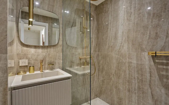 Apartment Matignon St Honore by Studio Prestige