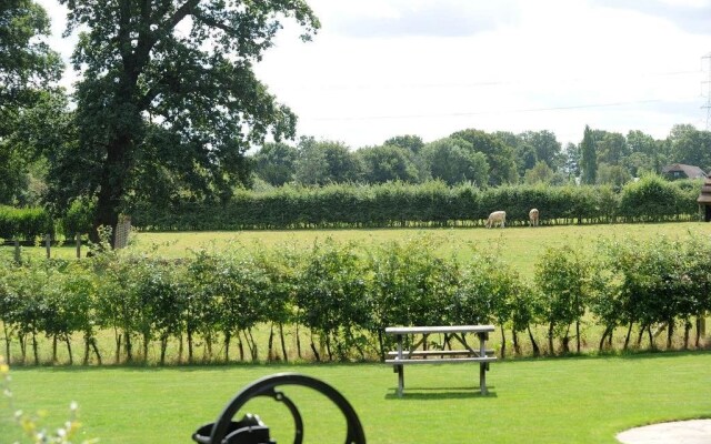 Hill Top Farm Lodges