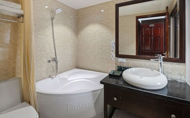 22land Residence Hotel 2