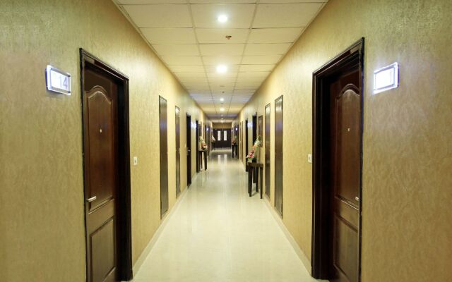 Chris Hotel Whitefield