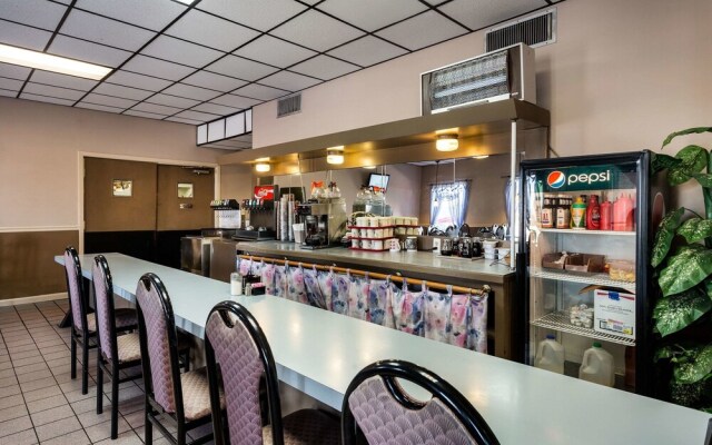 Rodeway Inn