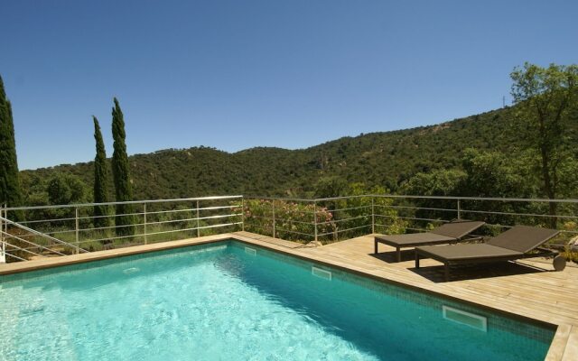 Gorgeous Villa in Santa Cristina D'aro With Pool