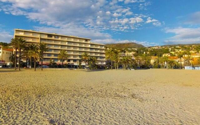 Appartement Le Lavandou, 2 pièces, 4 personnes - FR-1-251-376