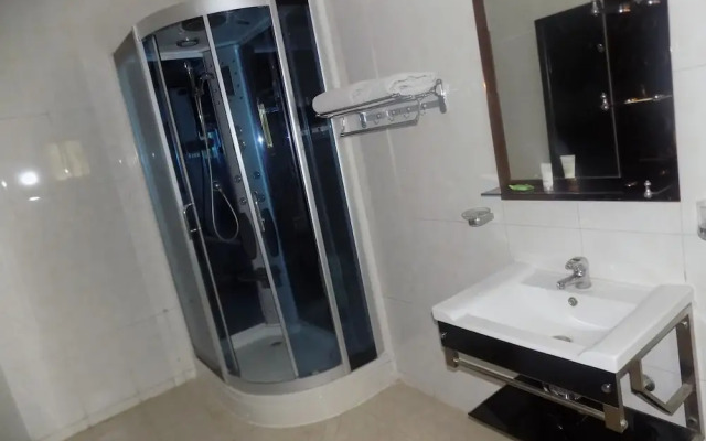 AES Luxury Apartments