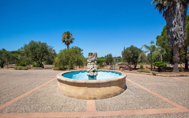 3593 Casina Cazzato by Barbarhouse