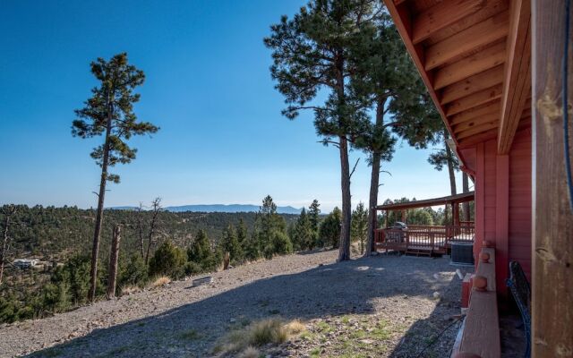 Mountain Top Ranch - Three Bedroom House