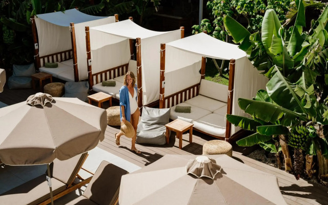 Nissi Park Hotel
