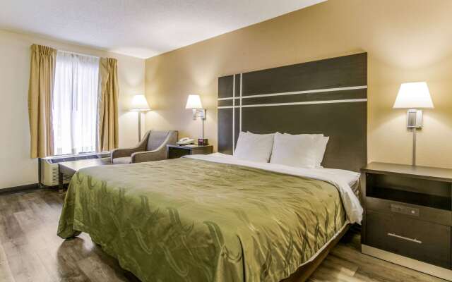 Quality Inn & Suites Atlanta Stone Mountain