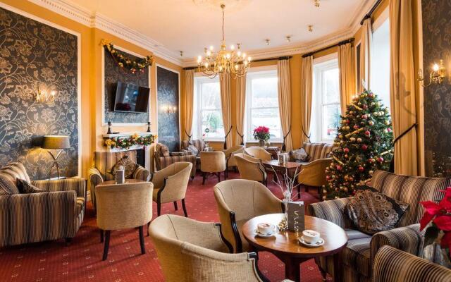 Royal Hotel