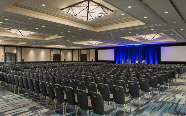 Renaissance Baltimore Harborplace Hotel