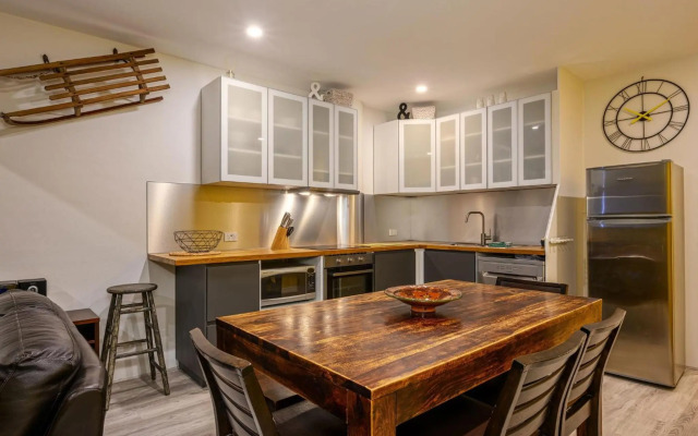 Lantern 2 bedroom Terrace with panoramic mountain view