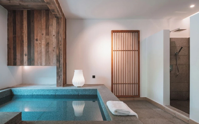 Emeishan Hetang Yunqi Tangquan Homestay