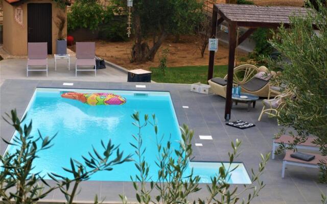 Penelope Dream Pool Villa