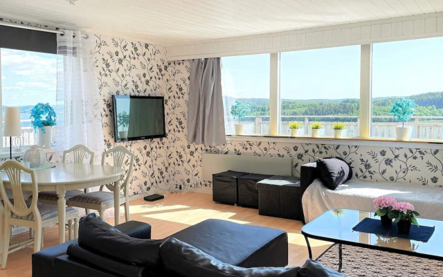 4 Person Holiday Home in Uddevalla-by Traum