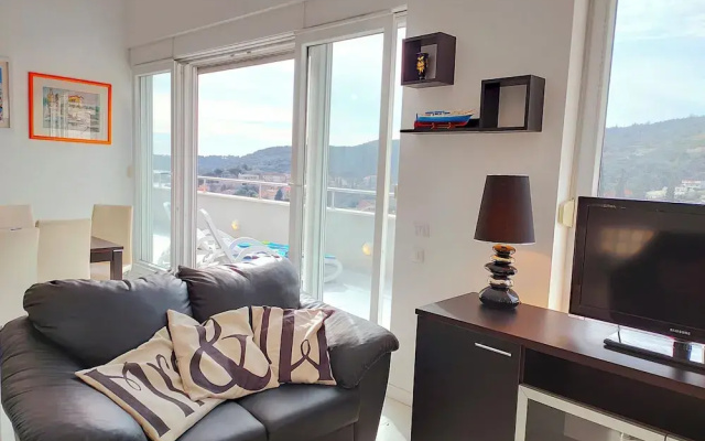 Blue Bay Apartment
