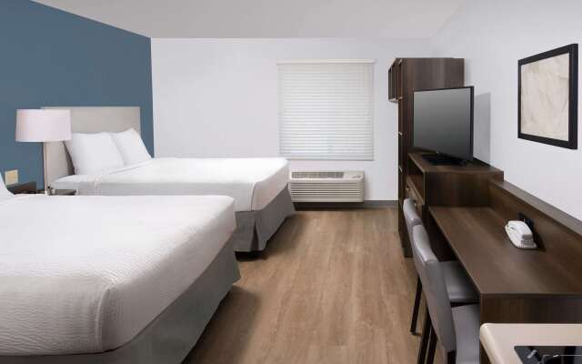 Extended Stay America Select Suites - Louisville - Airport