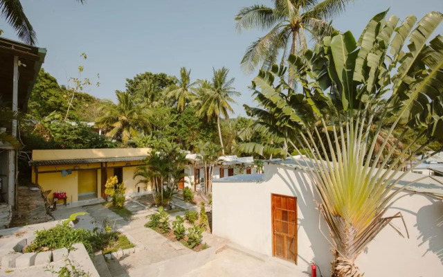 The Vibe House - Chillout Hostel