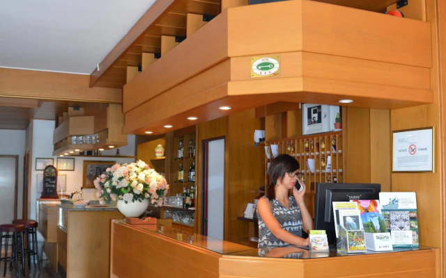 Albergo Gardesana