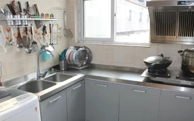 Guang Long Apartment