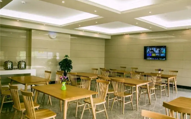 GreenTree Inn Jining Wenshang Square Road Express Hotel