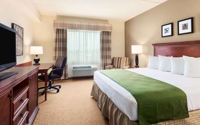 Country Inn & Suites by Radisson, Buffalo South I-90, NY