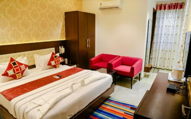 Hotel Taj Heights