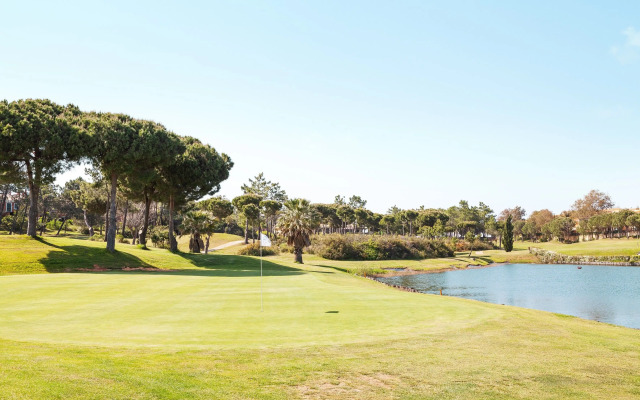 AMA Islantilla Resort