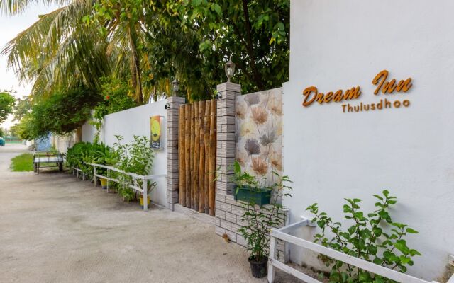 Dream Inn at Thulusdhoo