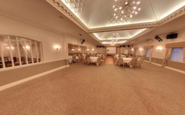 Best Western Consort Hotel