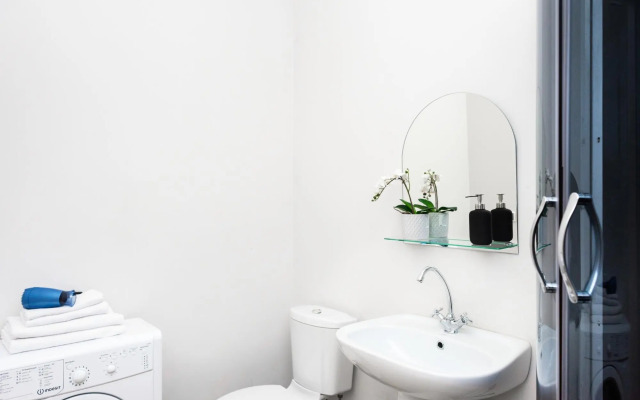 Good House (Гуд Хаус) на улице Токарей 27/2