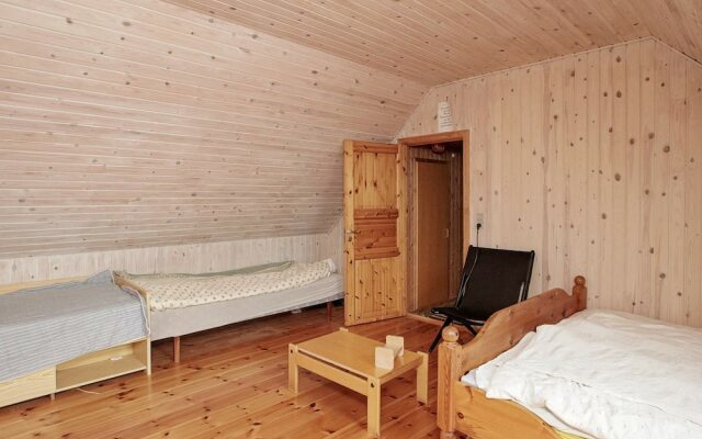 Rustic Holiday Home in Løgstør near Sea