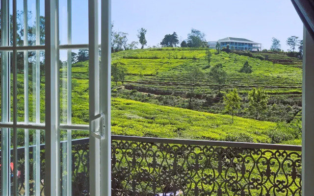 Private Villa by the Tea Estate