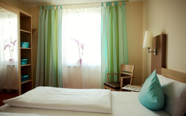 Atomis Hotel Düsseldorf City