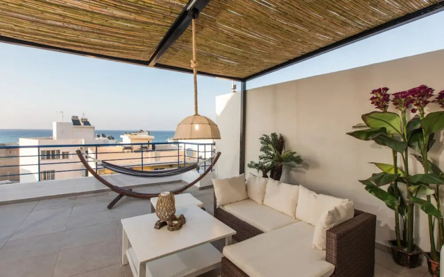 Areti Seaview Residence