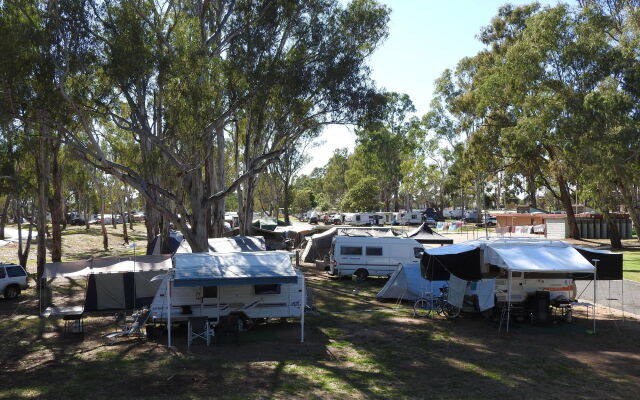 Victoria Lake Holiday Park