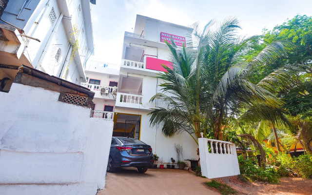 FabExpress Neelratna, Calangute